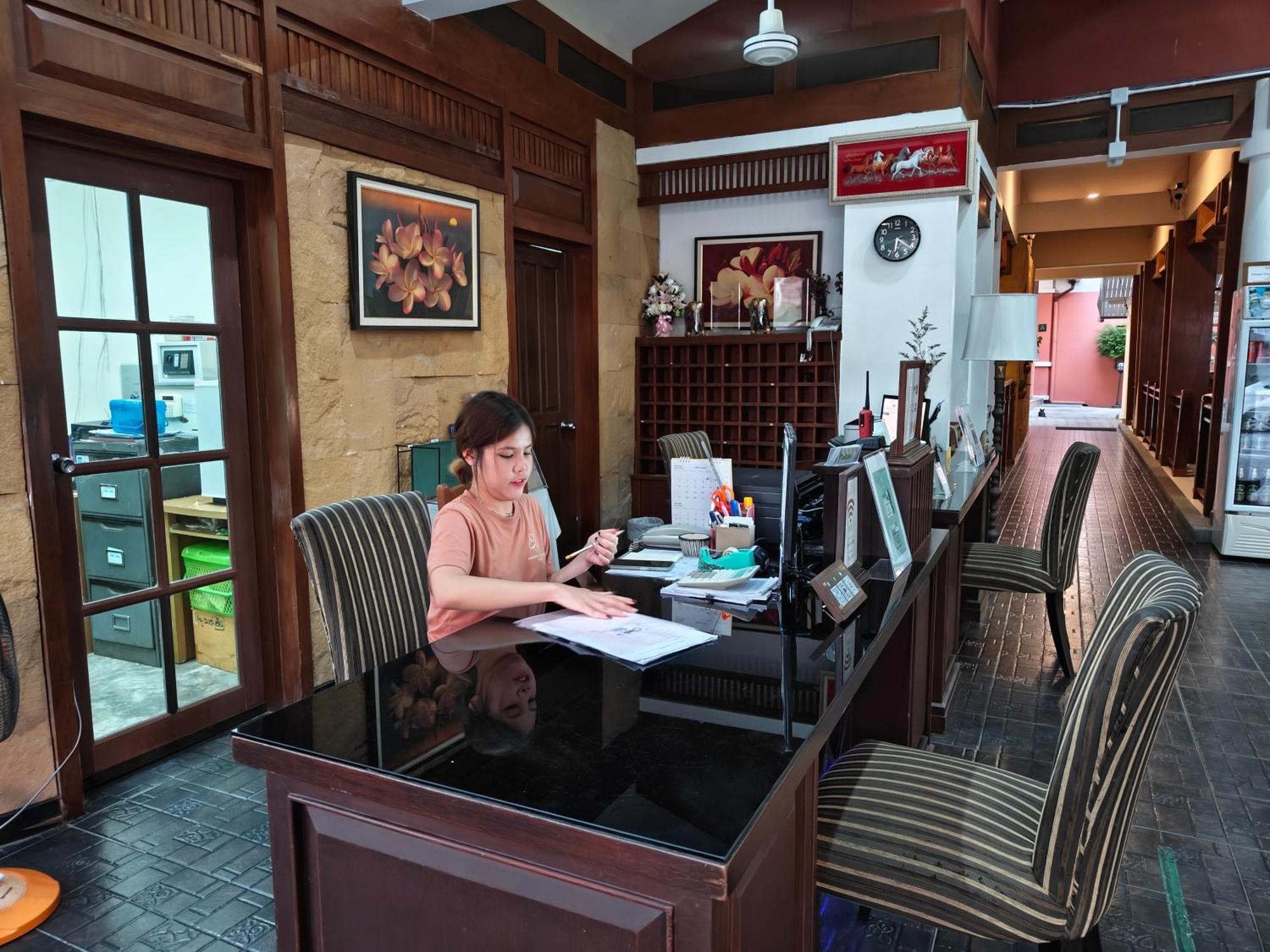 Phuket Leelavadee Hua Ting Resort Patong المظهر الخارجي الصورة