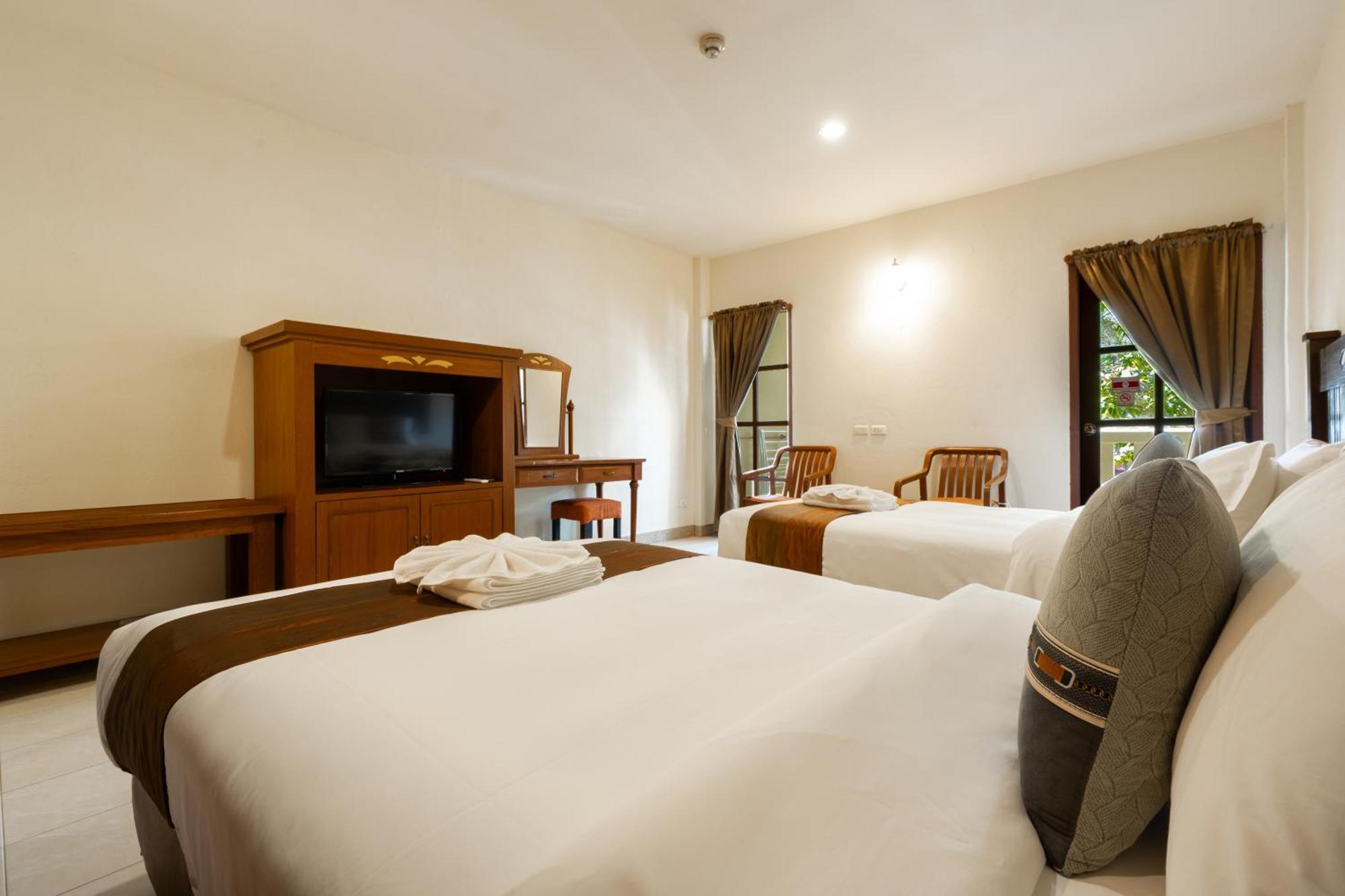 Phuket Leelavadee Hua Ting Resort Patong المظهر الخارجي الصورة