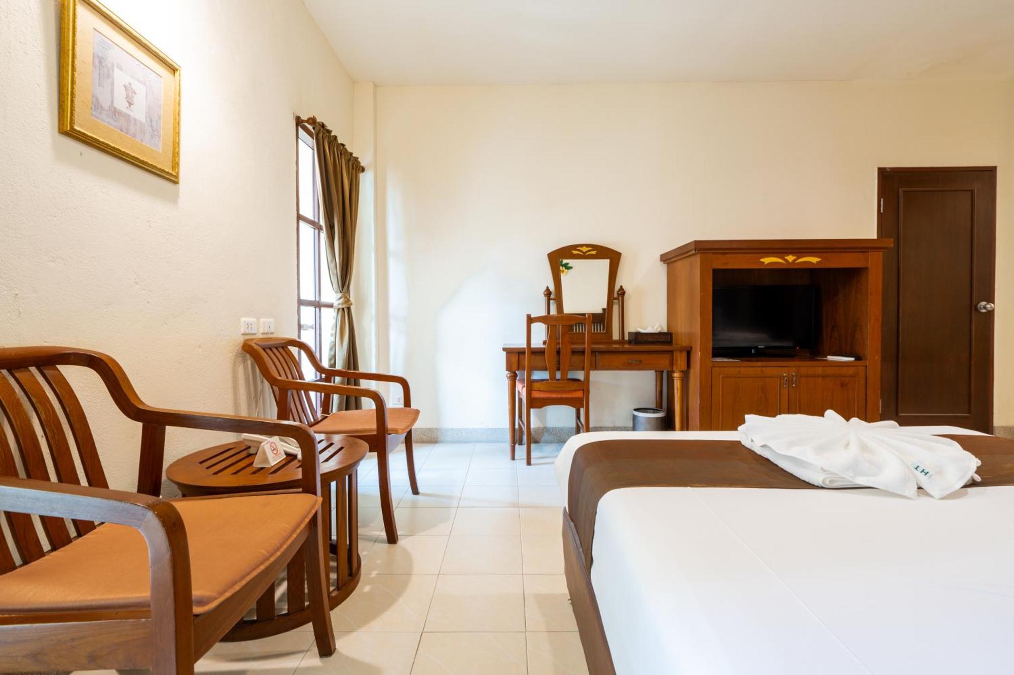 Phuket Leelavadee Hua Ting Resort Patong المظهر الخارجي الصورة