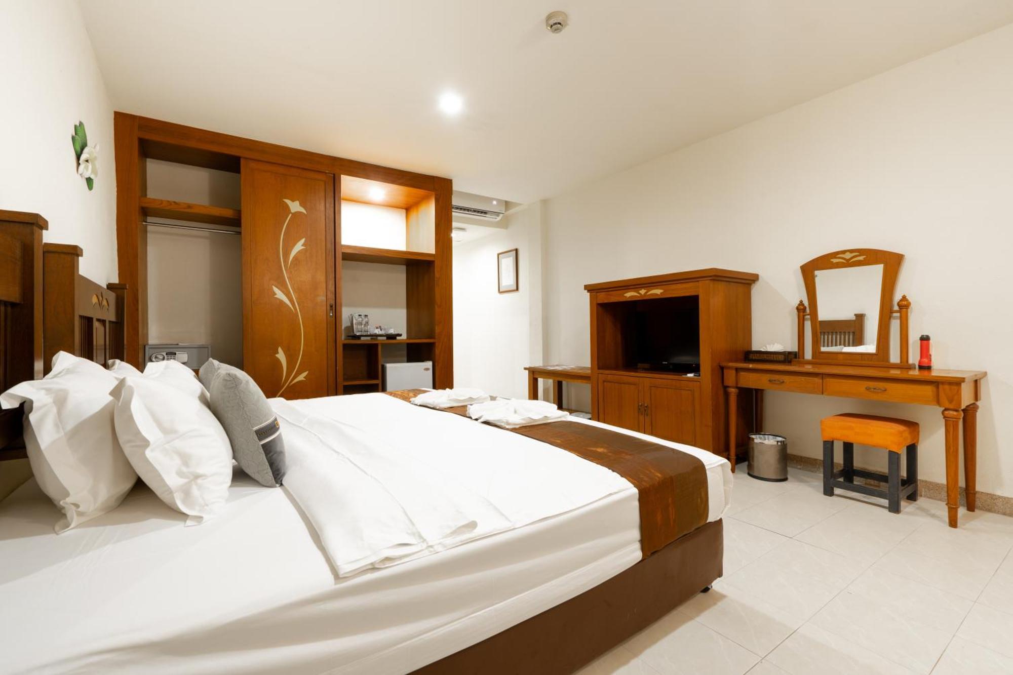 Phuket Leelavadee Hua Ting Resort Patong المظهر الخارجي الصورة